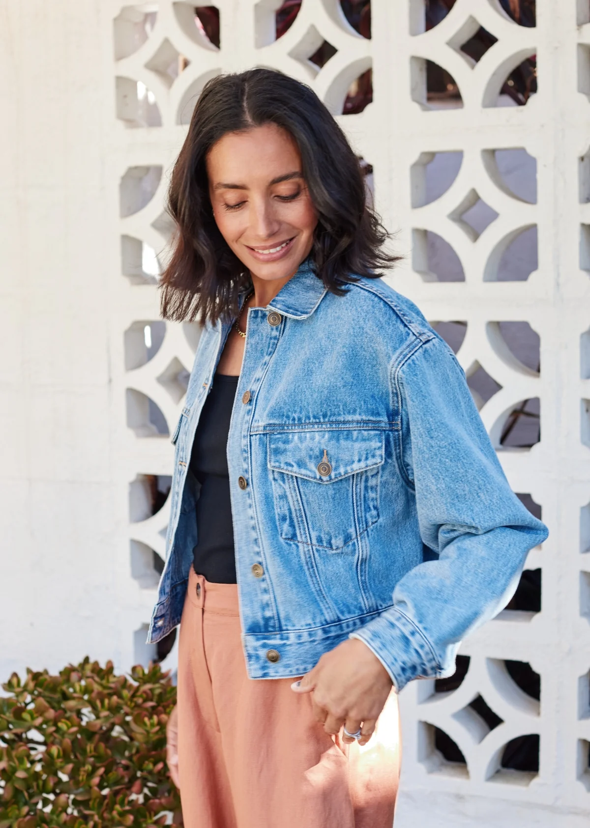 CHARLIE CROP DENIM JACKET - Image 11
