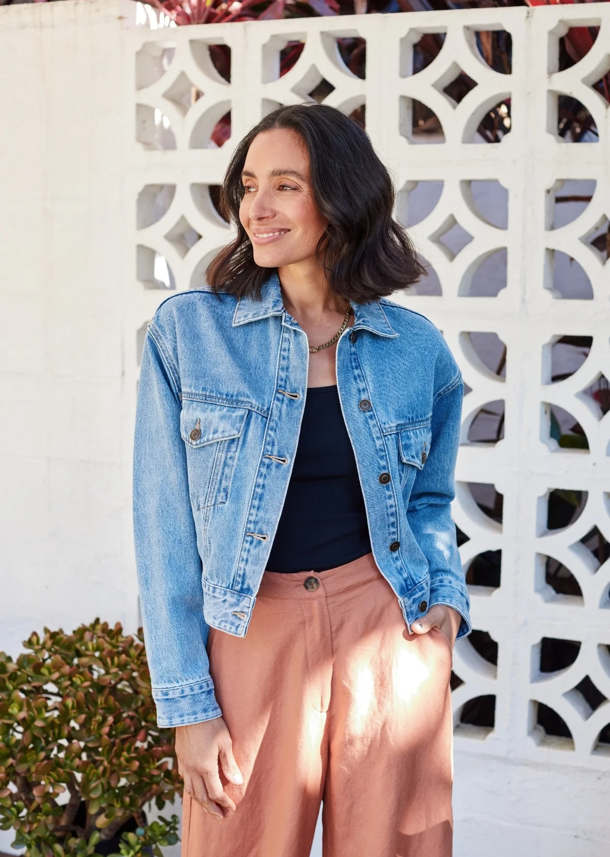 CHARLIE CROP DENIM JACKET - Image 4