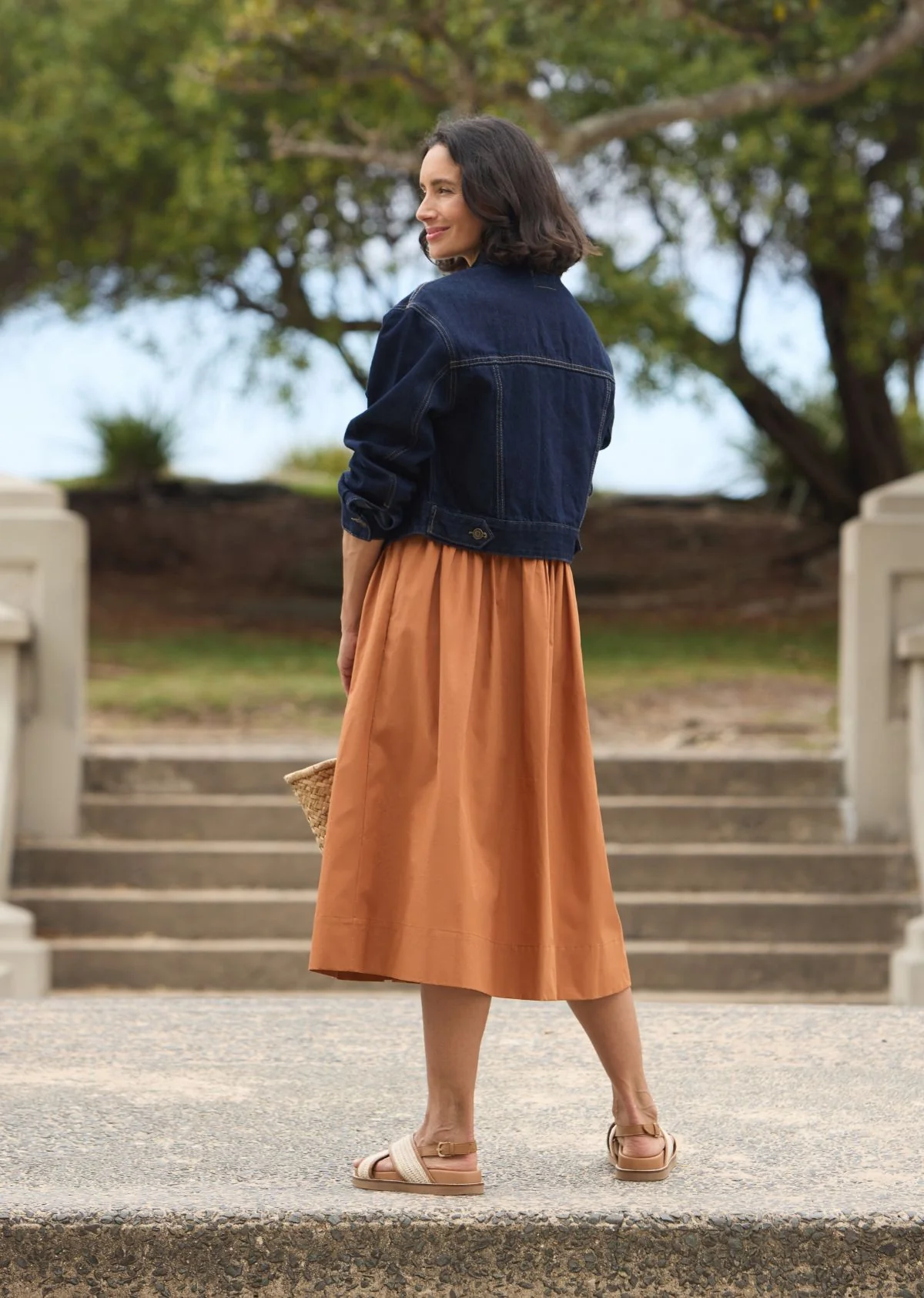 CHARLIE CROP DENIM JACKET - INDIGO - Image 3