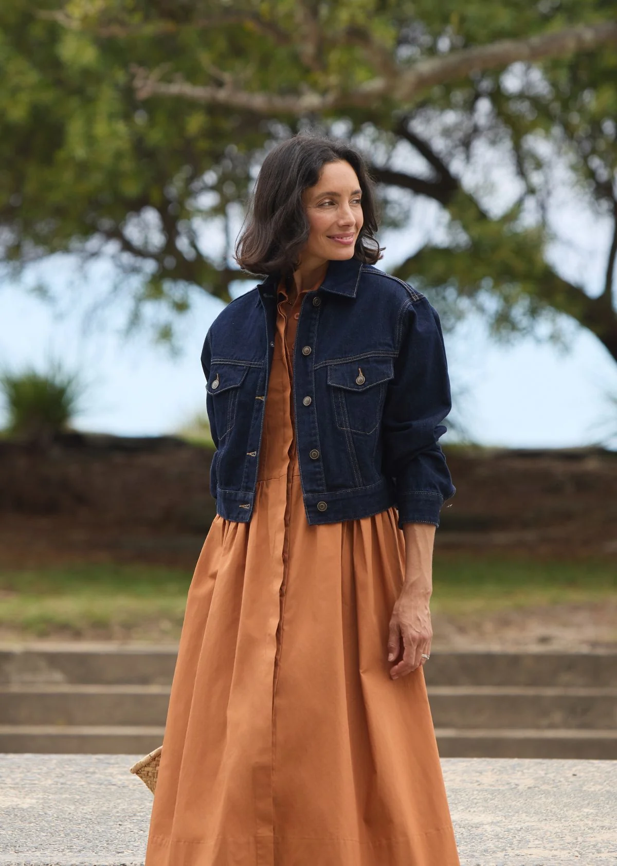 CHARLIE CROP DENIM JACKET - INDIGO - Image 4